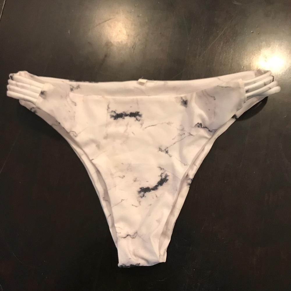 Bathing suit bottoms